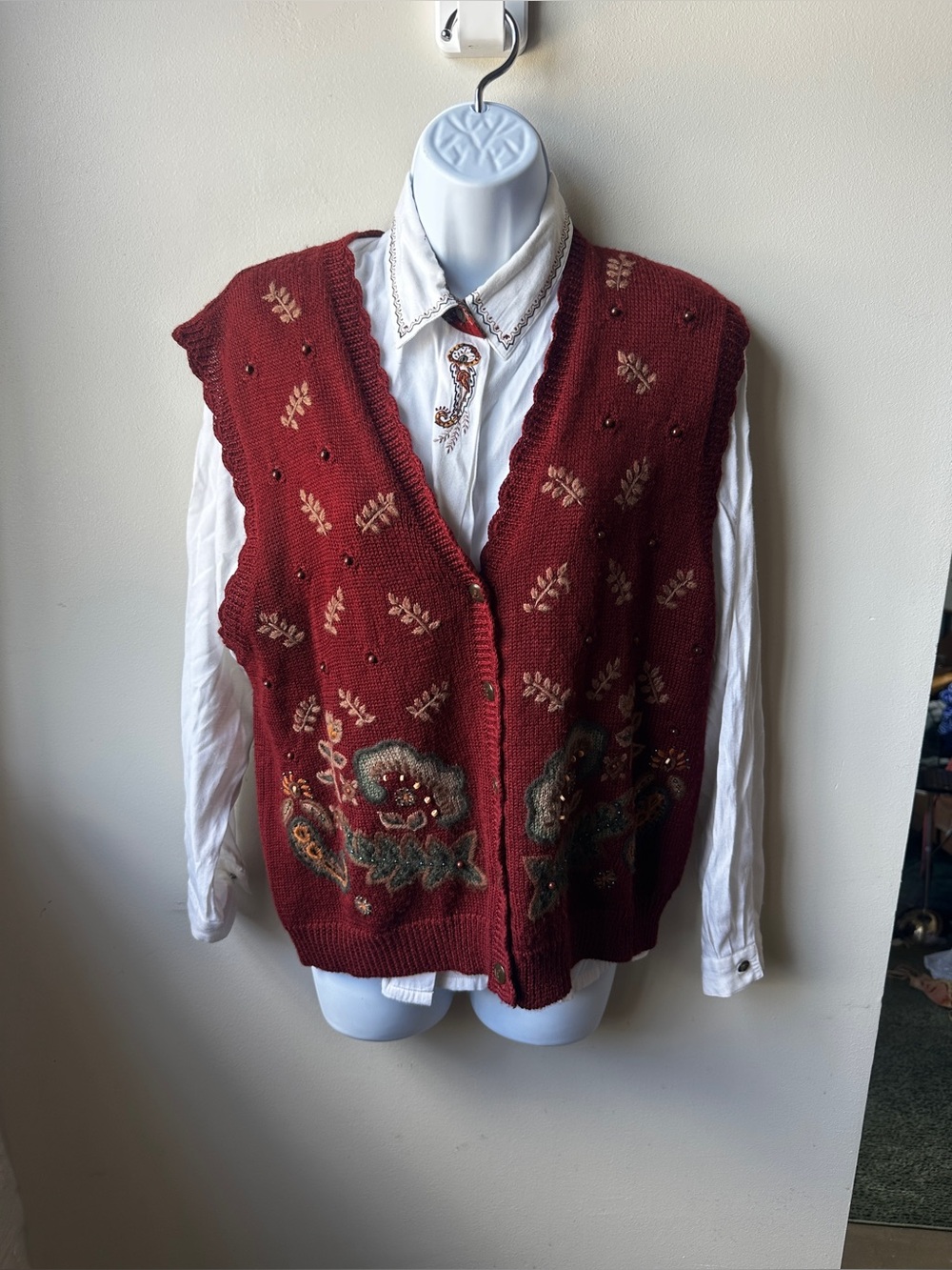 VTG Koret Burgundy Embroidered Sweater Vest Matching Blouse Set Grandma Core 12P